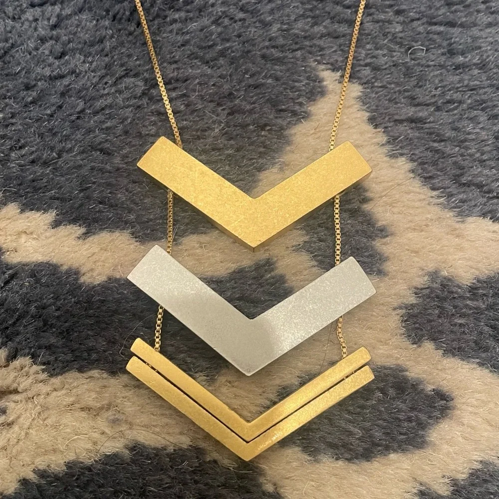 Madewell Floating Arrow Necklace